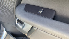 Land Rover Discovery 3.0 D300 R-Dynamic HSE 5dr Auto Diesel Station Wagon